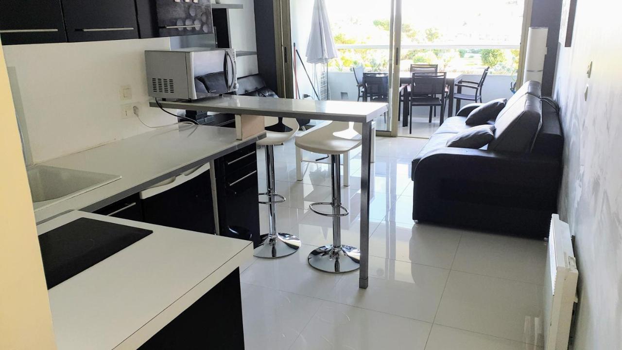 Apartment Hotel Vue Mer A 100 Metres Des Plages Etage 5 Villeneuve-Loubet Exteriör bild